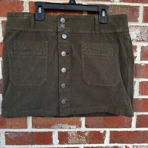 We‎ The FREE PEOPLE dark Green Corduroy Button Front Mini Skirt Long Size 30